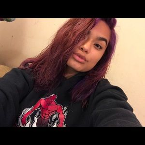 Meet your Posher, Mica